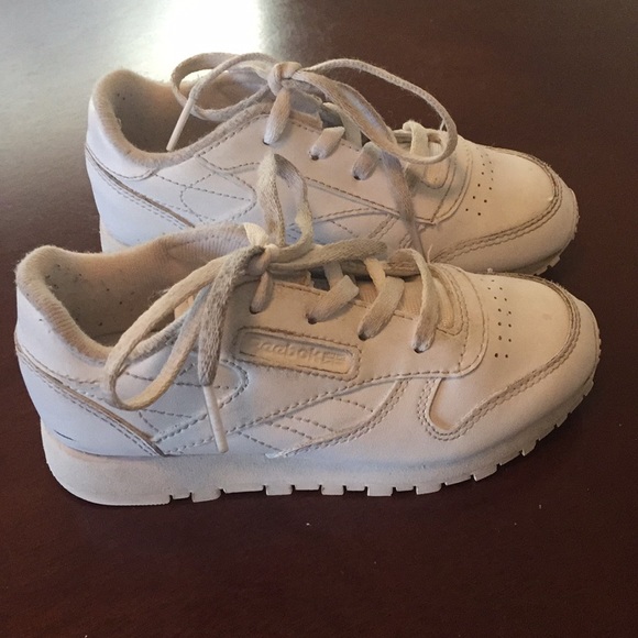 Classic Reeboks - Picture 3 of 4